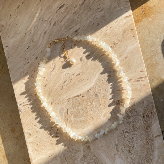 Edelsteinkette aus Mondstein