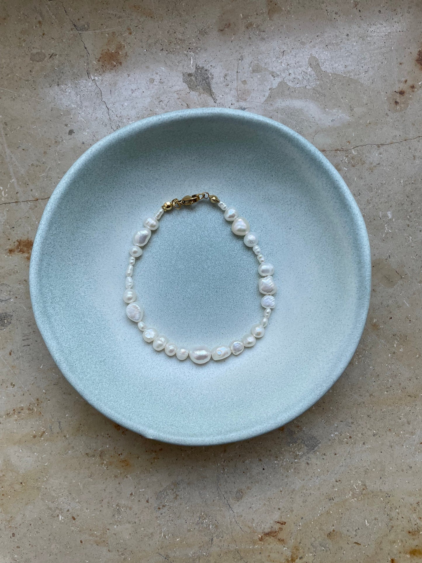 Mina freshwater pearl bracelet